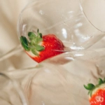 Яркий интерьер в стиле Sweet Bonanza с фруктовыми оттенками